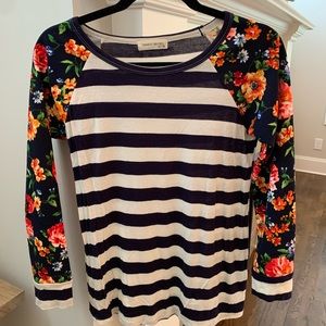 Long sleeve top